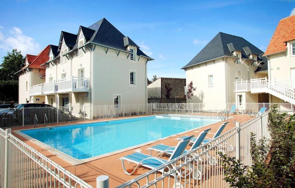 Résidence Odalys Le Domaine des Dunettes Cabourg Exterior foto